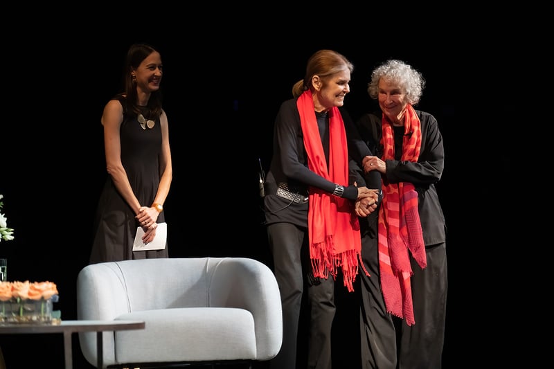 Margaret Atwood And Gloria Steinem In Conversation - Suzanne Cordeiro Photography